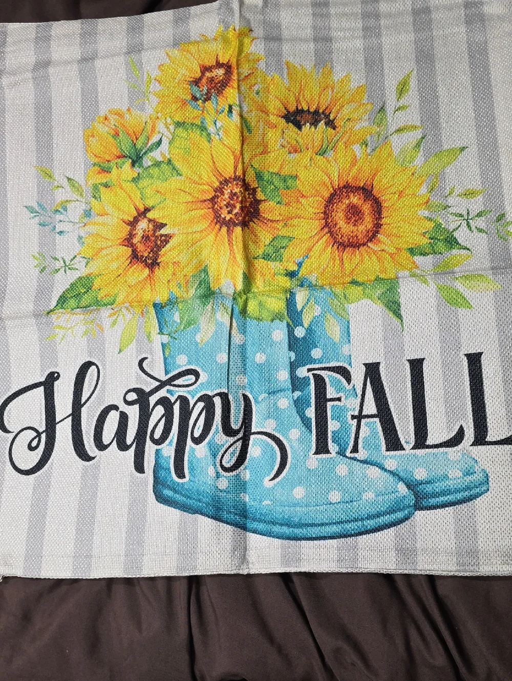4 Fall Pillow Cases Aprox 17 X 18 Inches Zippered Bottom